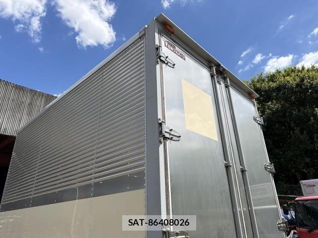 Mitsubishi CANTER 2021-01 8354078-26