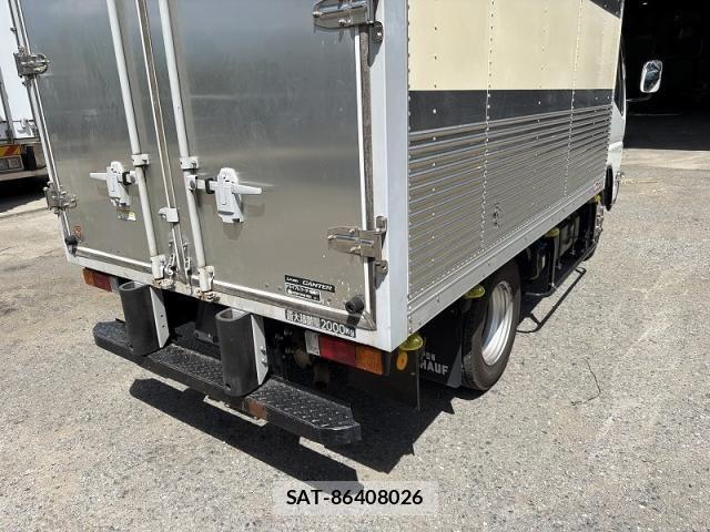 Mitsubishi CANTER 2021-01 8354078-29