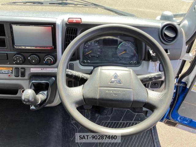 Mitsubishi CANTER 2018-11 8354077-20