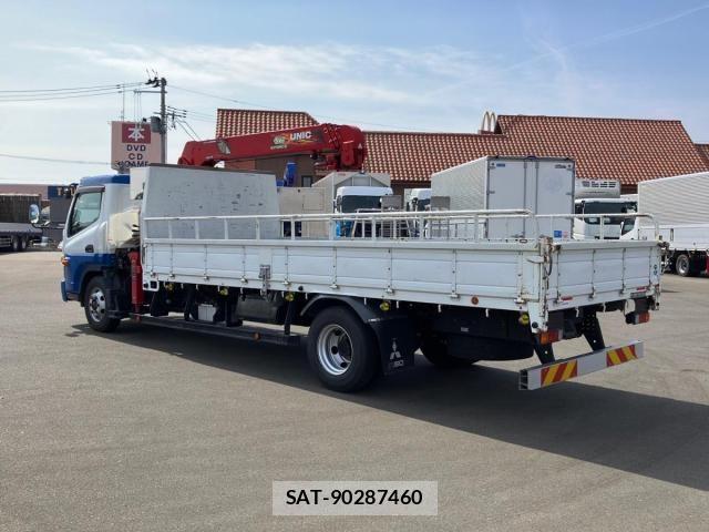 Mitsubishi CANTER 2018-11 8354077-3