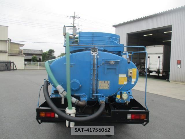 Mitsubishi CANTER 2014-10 8354081-9