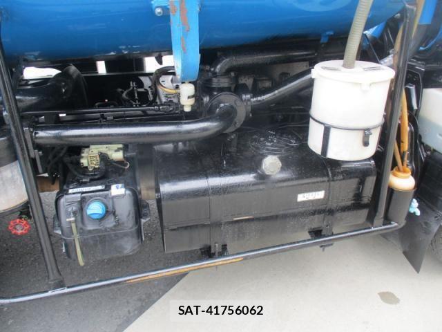 Mitsubishi CANTER 2014-10 8354081-19