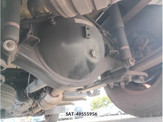 Mitsubishi CANTER 2021-06 8354080-16