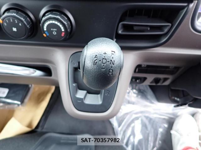 Mitsubishi CANTER 2025-09 8354076-13