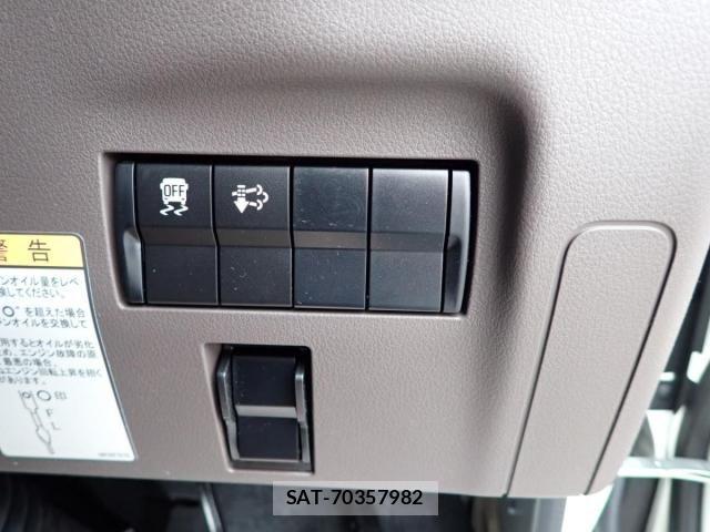 Mitsubishi CANTER 2025-09 8354076-17
