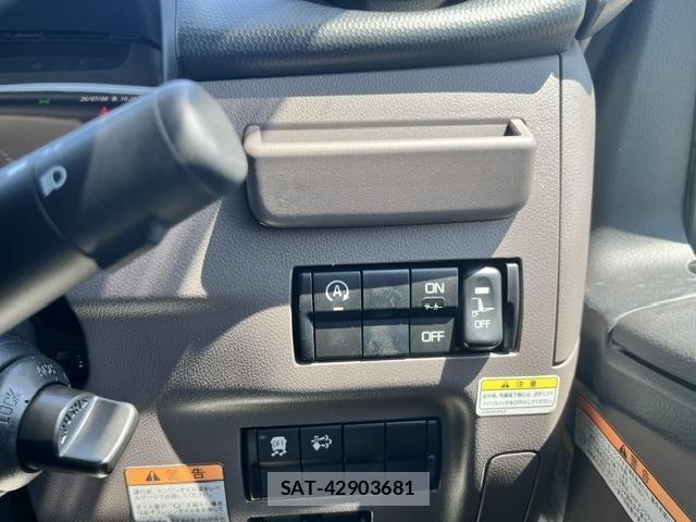 Mitsubishi CANTER 2026-04 8365030-20