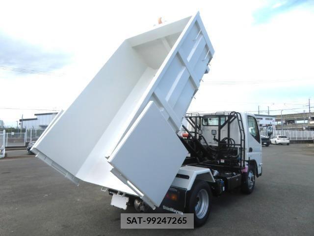 Mitsubishi CANTER 2026-06 8365031-24