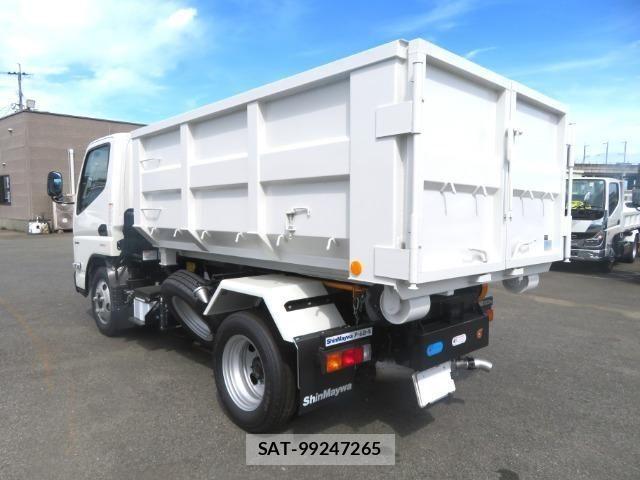 Mitsubishi CANTER 2026-06 8365031-7