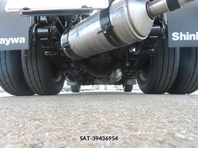 Mitsubishi CANTER 2026-06 8365034-18