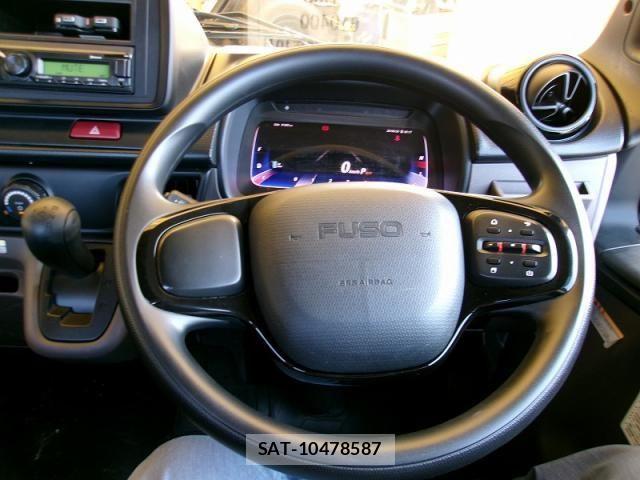 Mitsubishi CANTER 2024-10 8365029-20