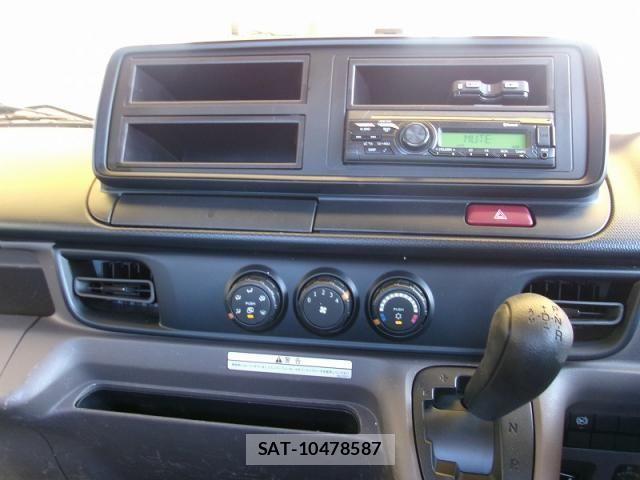 Mitsubishi CANTER 2024-10 8365029-22