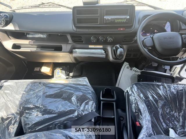 Mitsubishi CANTER 2026-04 8365032-20
