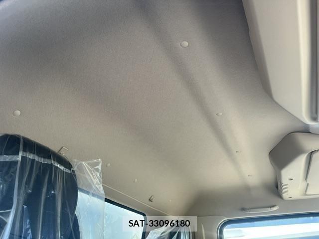 Mitsubishi CANTER 2026-04 8365032-22