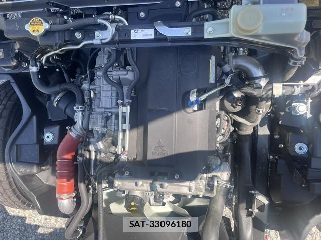 Mitsubishi CANTER 2026-04 8365032-25