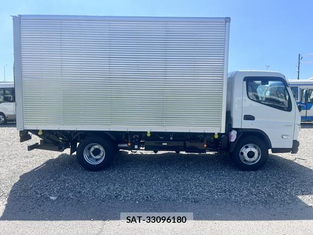 Mitsubishi CANTER 2026-04 8365032-3