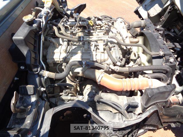 Mitsubishi CANTER 2014-08 8365046-23