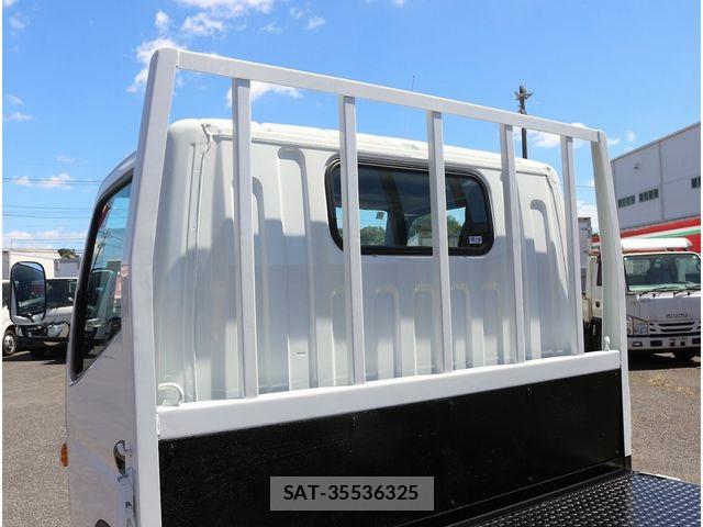 Mitsubishi CANTER 2017-08 8365040-18