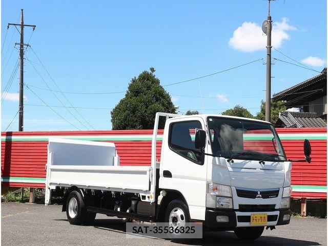 Mitsubishi CANTER 2017-08 8365040-4