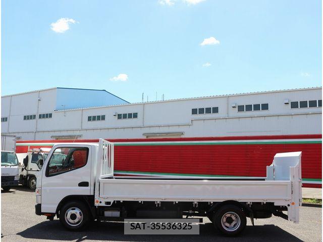 Mitsubishi CANTER 2017-08 8365040-8