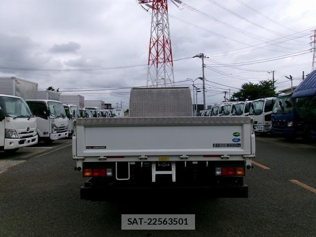 Mitsubishi CANTER 2023-08 8365038-3