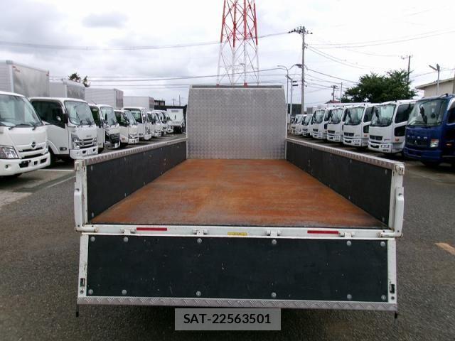 Mitsubishi CANTER 2023-08 8365038-4