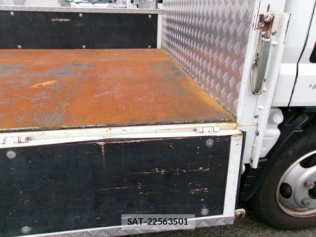 Mitsubishi CANTER 2023-08 8365038-6