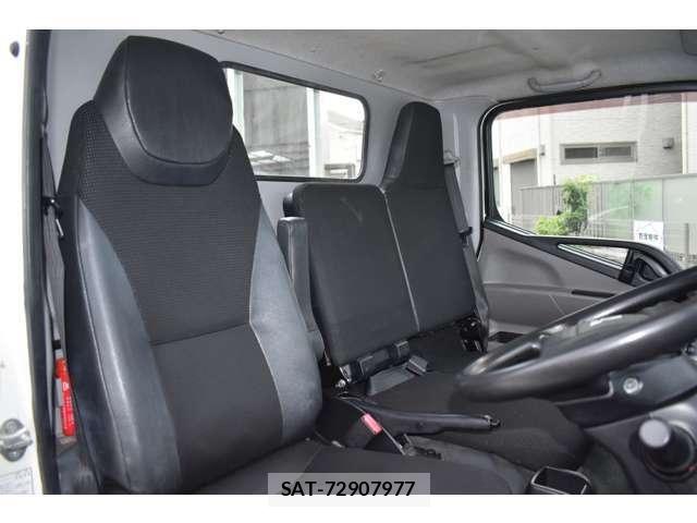 Mitsubishi CANTER 2016-12 8365044-11