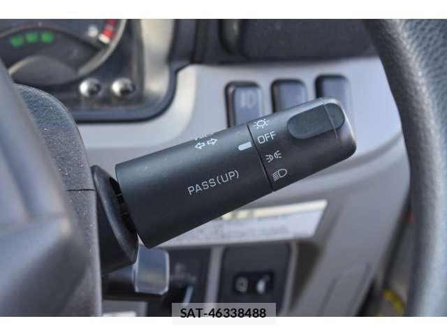 Mitsubishi CANTER 2021-06 8365043-11