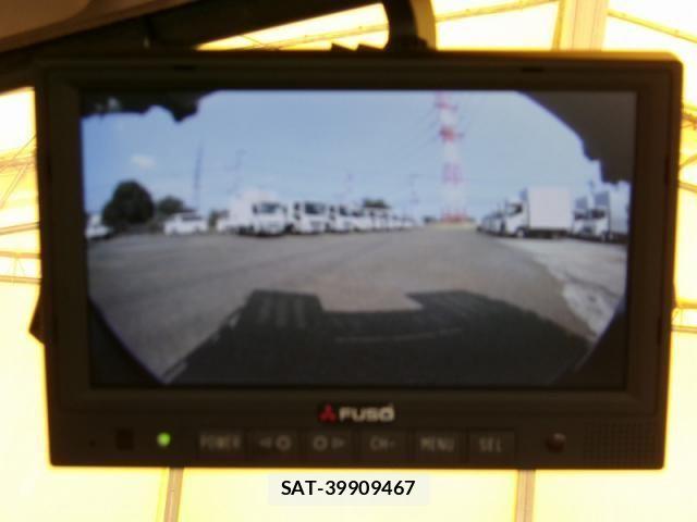 Mitsubishi CANTER 2024-09 8365027-27
