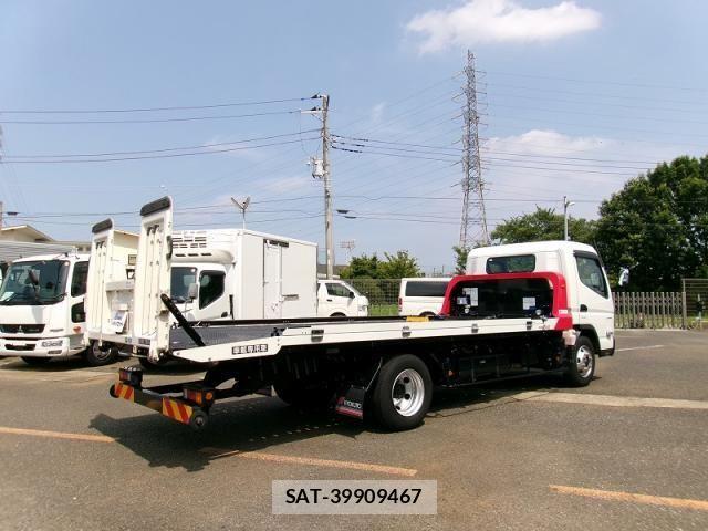Mitsubishi CANTER 2024-09 8365027-6