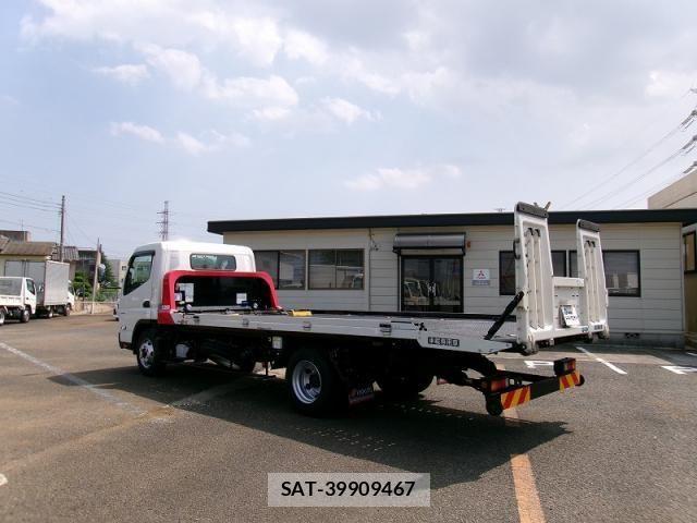 Mitsubishi CANTER 2024-09 8365027-7