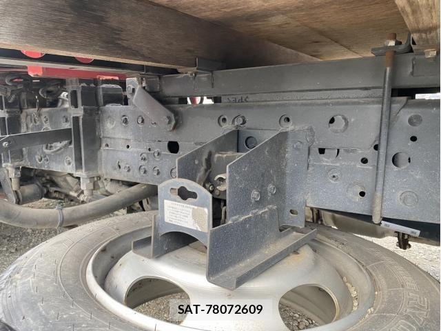 Mitsubishi CANTER 2007-10 8365039-18