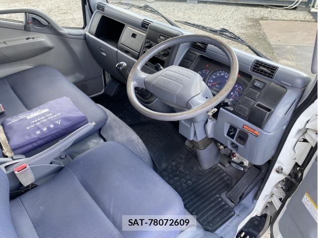 Mitsubishi CANTER 2007-10 8365039-21