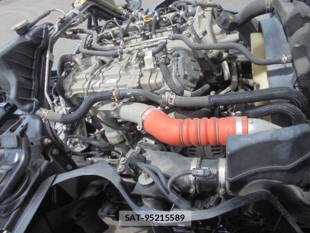 Mitsubishi CANTER 2015-11 8365042-16