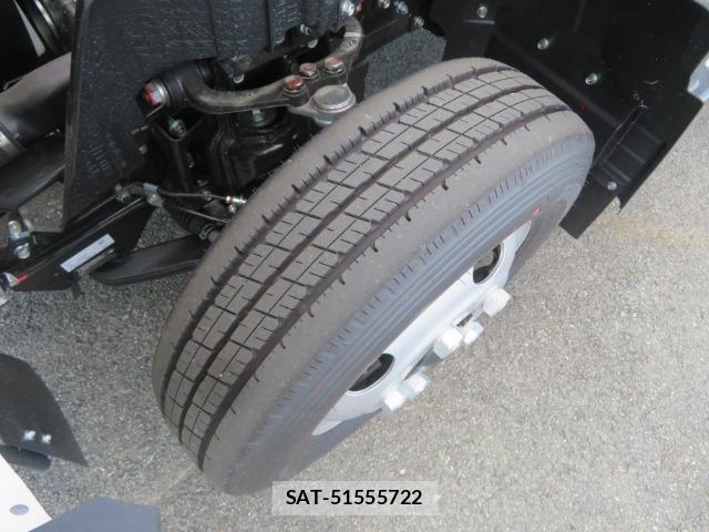 Mitsubishi CANTER 2026-06 8365033-15