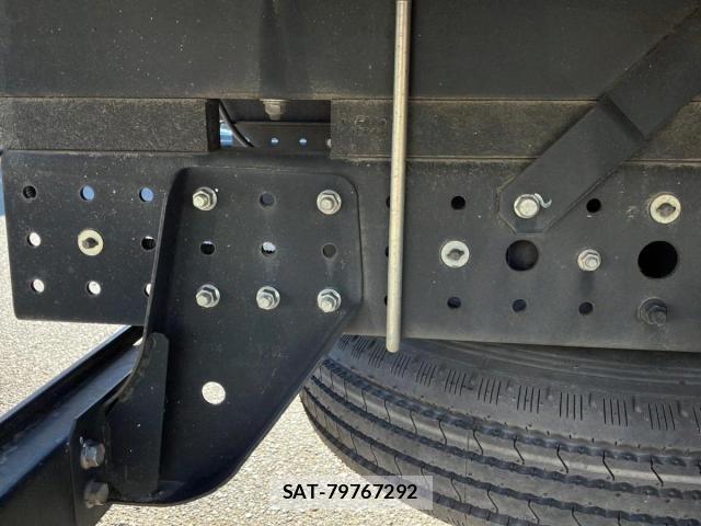 Mitsubishi CANTER 2014-01 8365047-12