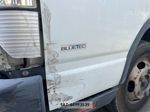 Mitsubishi CANTER 2017-01 8411532-20