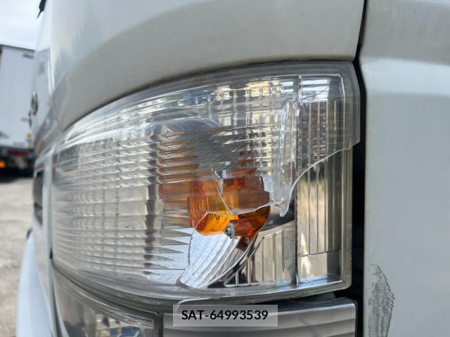 Mitsubishi CANTER 2017-01 8411532-25