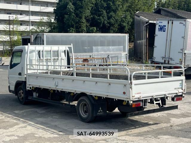 Mitsubishi CANTER 2017-01 8411532-8