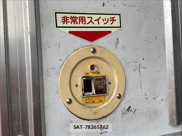 Mitsubishi CANTER 2011-09 8411542-27