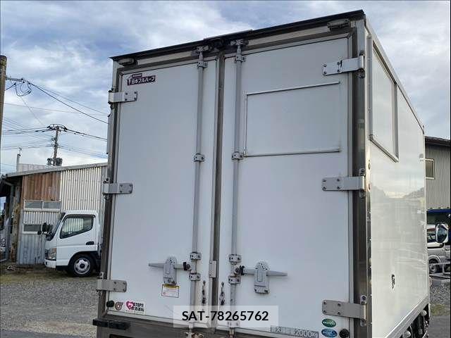 Mitsubishi CANTER 2011-09 8411542-29