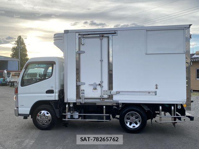 Mitsubishi CANTER 2011-09 8411542-5