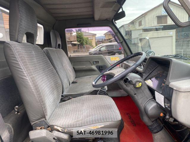 Mitsubishi CANTER 1993-09 8411533-3