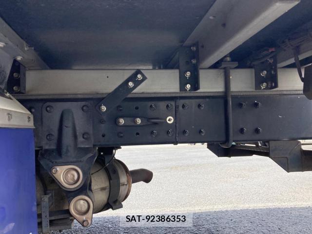Mitsubishi CANTER 2018-06 8411531-11