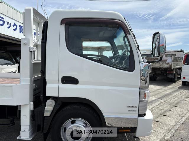 Mitsubishi CANTER 2012-03 8411529-17