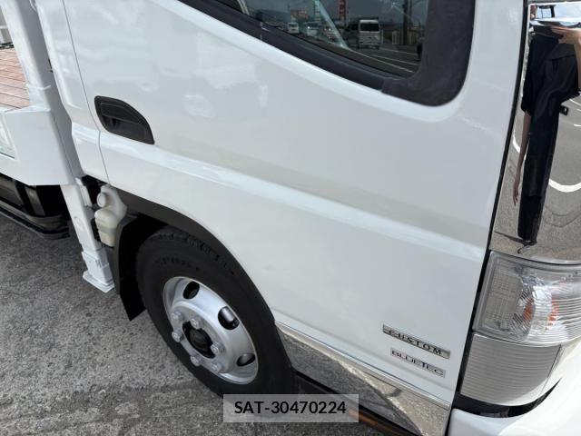 Mitsubishi CANTER 2012-03 8411529-20