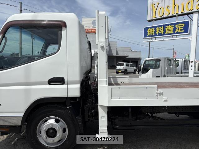 Mitsubishi CANTER 2012-03 8411529-21
