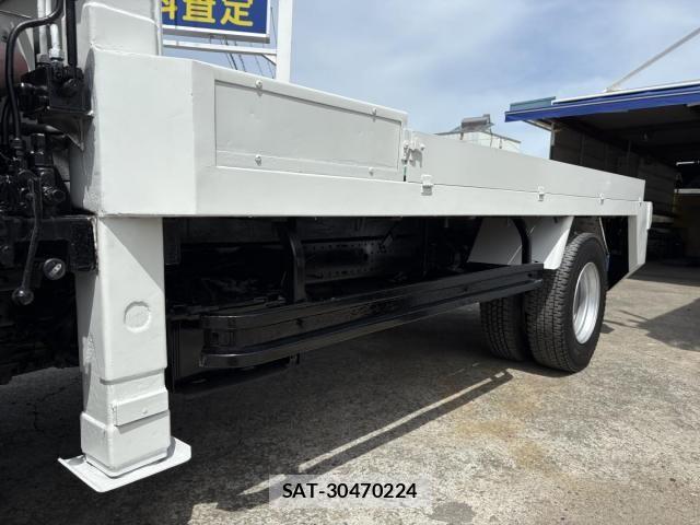 Mitsubishi CANTER 2012-03 8411529-22
