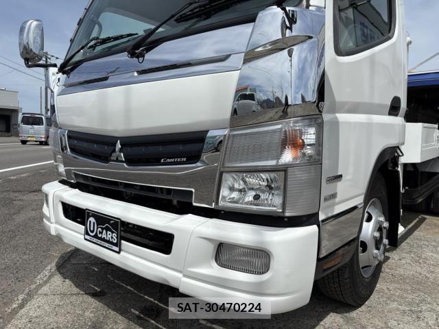 Mitsubishi CANTER 2012-03 8411529-8