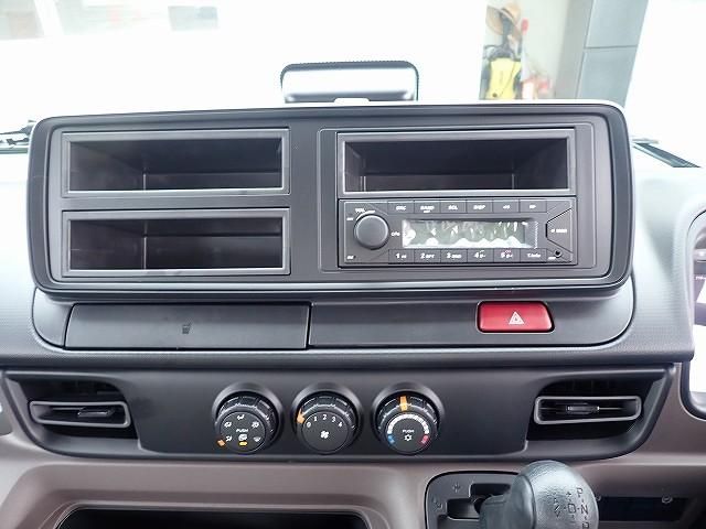 Mitsubishi CANTER 2026-04 8431802-11